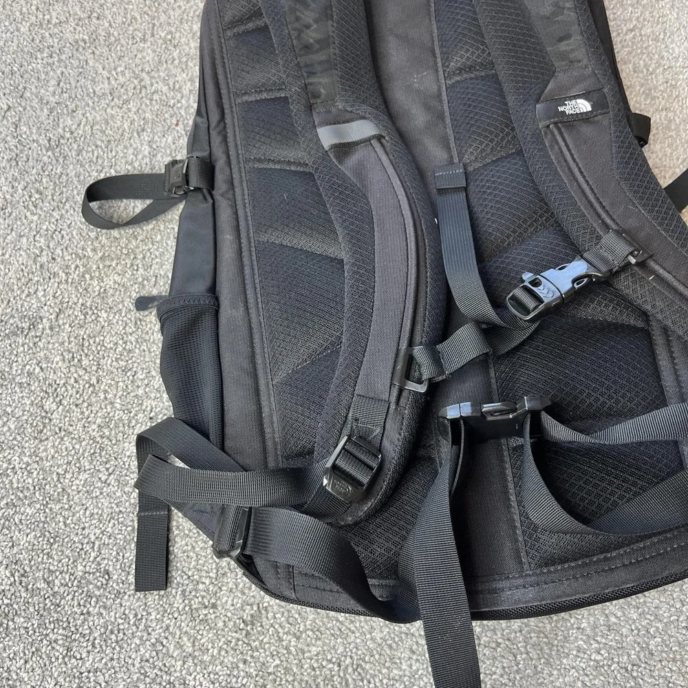 The North Face Fall Line‎ Black 20
